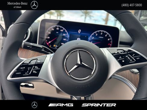 New 2026 Mercedes-Benz C 300 4MATIC Sedan image 18