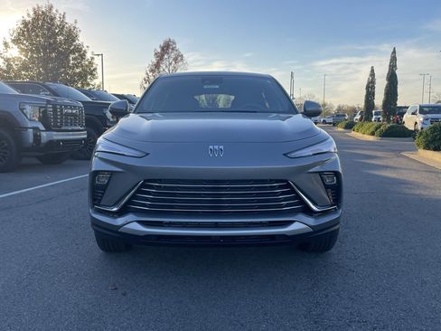 New 2026 Buick Envista Preferred w/ Advanced Safety Package image 2