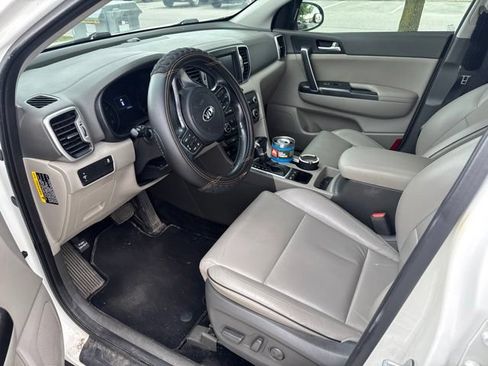 Used 2017 Kia Sportage EX AWD/4WD image 8