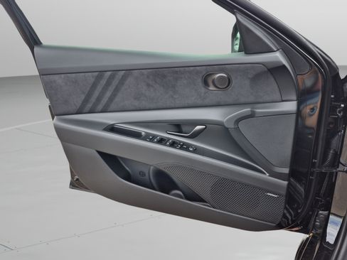 New 2026 Hyundai Elantra N FWD image 21