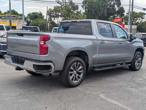 Used 2025 Chevrolet Silverado 1500 LT AWD/4WD image 4