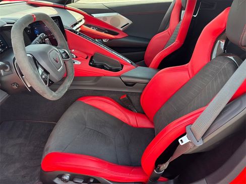 Used 2023 Chevrolet Corvette Stingray Preferred Cpe w/ Engine Appearance Package image 10