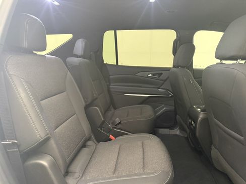 Used 2024 Chevrolet Traverse LT FWD image 13