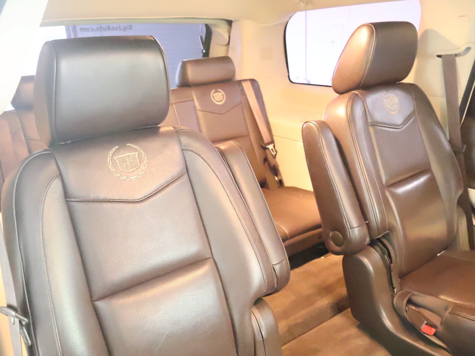 Used 2014 Cadillac Escalade Platinum AWD/4WD image 51