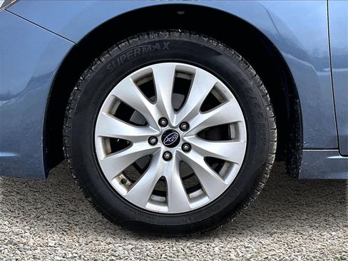 Used 2017 Subaru Legacy 2.5i Premium image 7