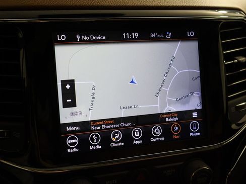 Used 2019 Jeep Grand Cherokee Summit w/ Platinum Series Group AWD/4WD image 37