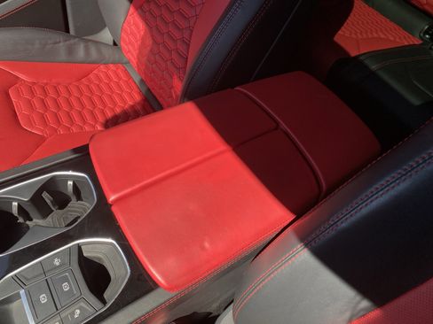 Used 2022 Lamborghini Urus image 74