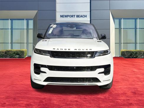 Used 2023 Land Rover Range Rover Sport SE Dynamic image 7