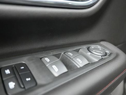 Used 2021 Chevrolet Tahoe RST image 10