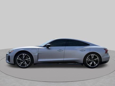 Used 2022 Audi e-tron GT Prestige w/ Prestige Package AWD/4WD image 2