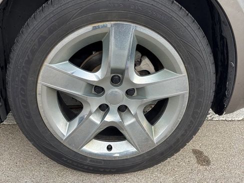 Used 2012 Chevrolet Malibu LS image 26