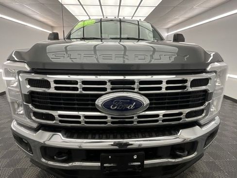 Used 2023 Ford F250 XLT w/ Snow Plow Prep Package image 2