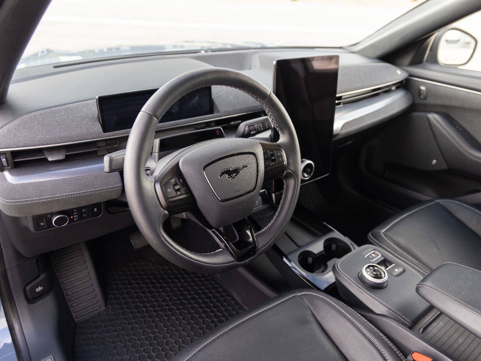 Used 2023 Ford Mustang Mach-E GT w/ GT Performance Edition AWD/4WD image 19