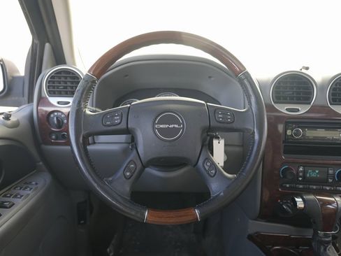 Used 2009 GMC Envoy Denali w/ Sun And 6-Disc Cd Package image 42