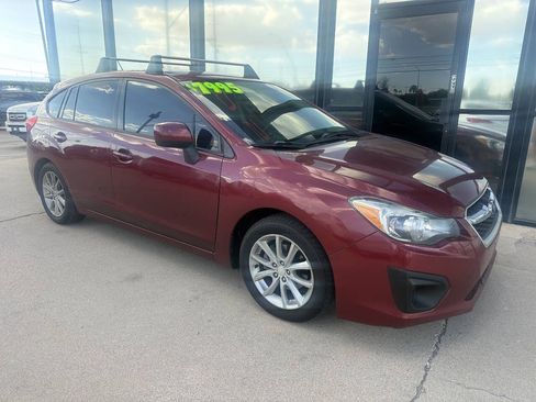 Used 2013 Subaru Impreza 2.0i Premium w/ All-Weather Pkg AWD/4WD image 6