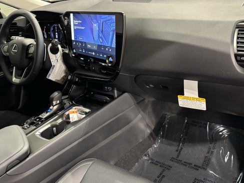 New 2026 Lexus NX 350h AWD w/ Premium Package image 43