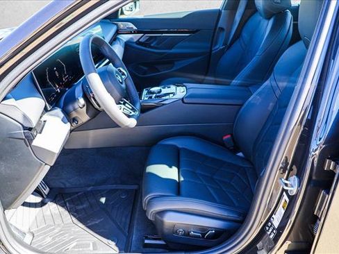 New 2026 BMW 530i xDrive image 12