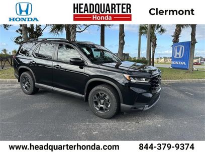 New 2025 Honda Pilot TrailSport