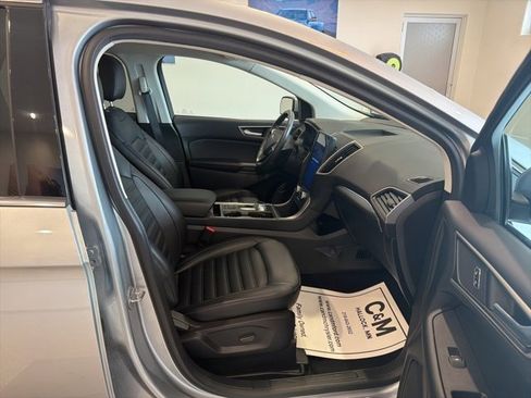 Used 2022 Ford Edge SEL w/ Convenience Package image 19