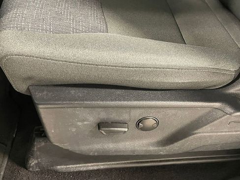 Used 2025 Ford F150 XLT w/ Equipment Group 301A Standard image 22