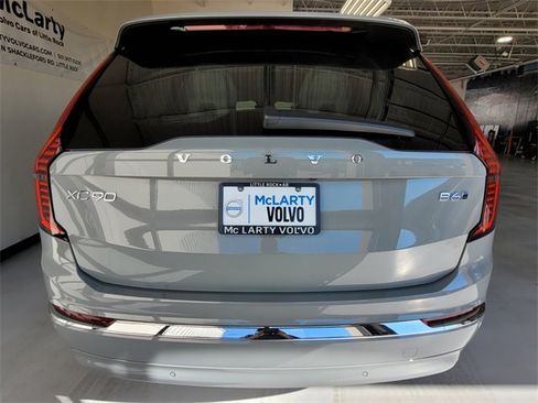 New 2026 Volvo XC90 B6 Ultra w/ Protection Package image 5
