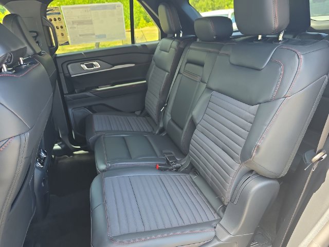 New 2026 Ford Explorer ST-Line RWD image 16