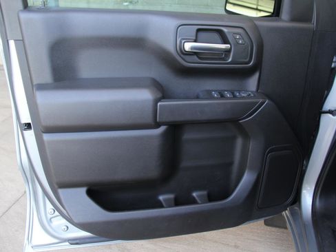 Used 2024 Chevrolet Silverado 1500 Custom RWD image 18