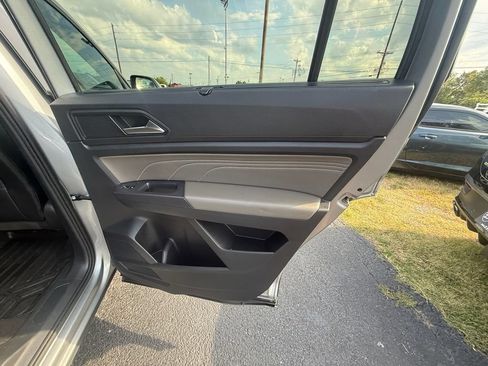 Used 2021 Volkswagen Atlas SE AWD/4WD image 20