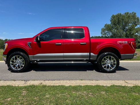 Used 2021 Ford F150 XLT w/ Equipment Group 302A High AWD/4WD image 8