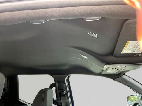 Used 2025 Toyota Tacoma SR5 RWD image 17