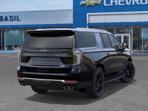 New 2026 Chevrolet Suburban Premier AWD/4WD image 4