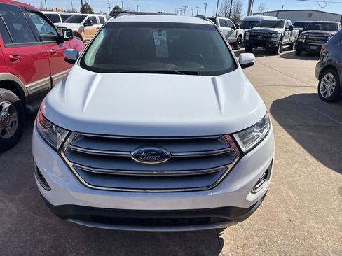 Used 2018 Ford Edge SEL image 2