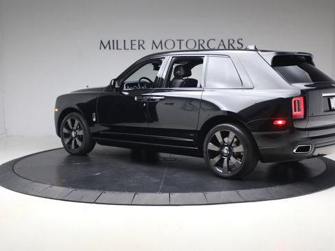 Certified 2022 Rolls-Royce Cullinan w/ Dark Exterior Package image 6