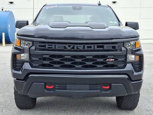 Used 2024 Chevrolet Silverado 1500 Custom Trail Boss AWD/4WD image 5