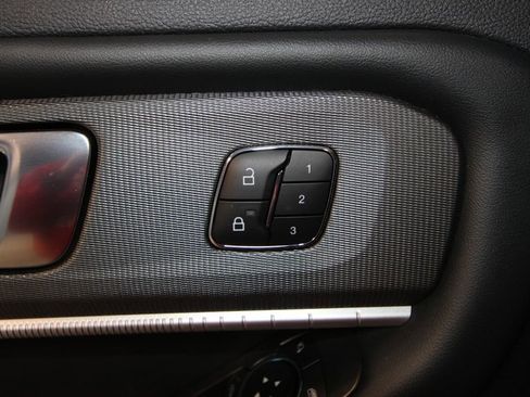 Used 2025 Ford Explorer ST-Line w/ Premium Package image 10