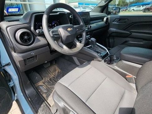 Used 2025 Chevrolet Colorado W/T w/ WT Custom Package image 18