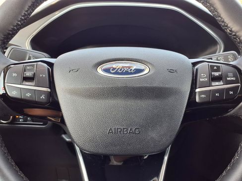 Used 2023 Ford Escape Active AWD/4WD image 15