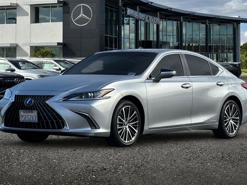 Used 2022 Lexus ES 300h ES 300h image 8