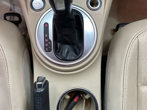 Used 2015 Volkswagen Beetle 1.8T image 25