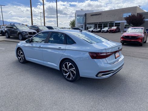 Certified 2025 Volkswagen Jetta SEL FWD image 42