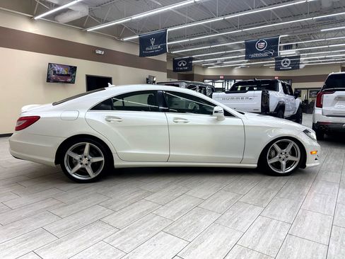 Used 2014 Mercedes-Benz CLS 550 4MATIC w/ Premium 1 Package image 6