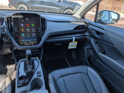 Certified 2025 Subaru Crosstrek 2.5i Limited w/ Popular Package #3A image 11