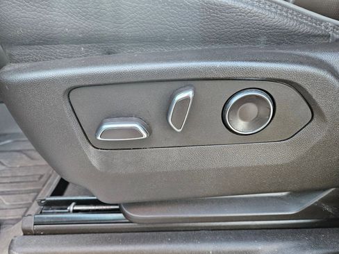 Used 2024 GMC Sierra 2500 Denali w/ Denali Reserve Package image 23