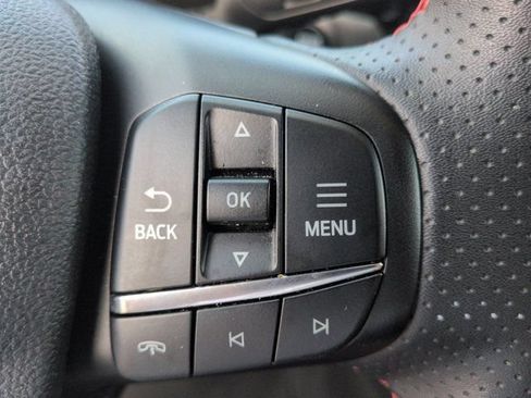 Used 2025 Ford Escape ST-Line AWD/4WD image 21