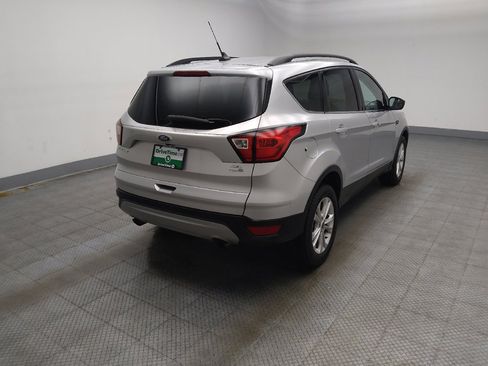 Used 2019 Ford Escape SEL AWD/4WD image 9