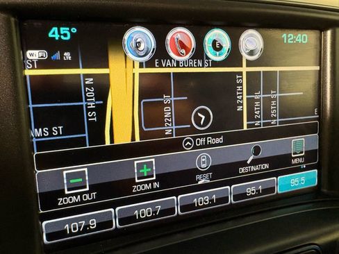 Used 2018 Chevrolet Silverado 1500 LT w/ All Star Edition image 31