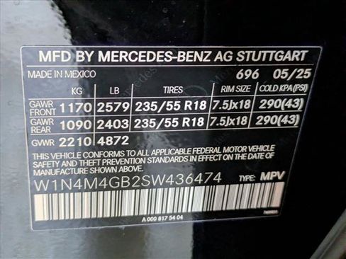 Certified 2025 Mercedes-Benz GLB 250 image 28
