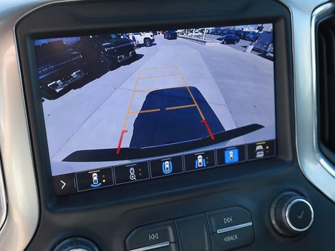 Used 2020 Chevrolet Silverado 3500 LTZ w/ LTZ Premium Package image 16