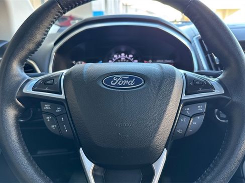 Used 2018 Ford Edge Titanium w/ Equipment Group 302A image 23