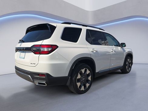 New 2026 Honda Pilot Elite image 5